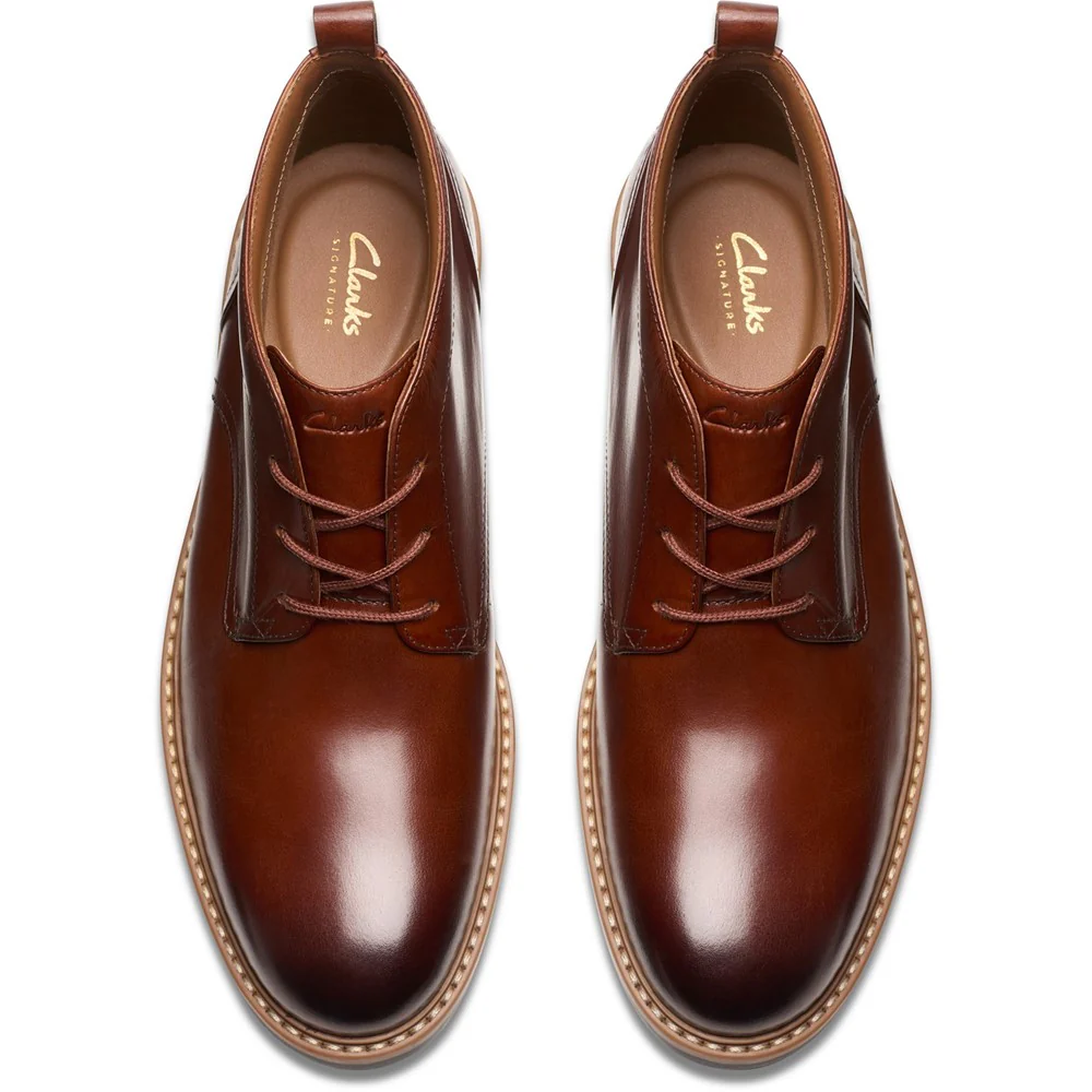 Clarks Aldwin Chukka Mid Boots - Image 4