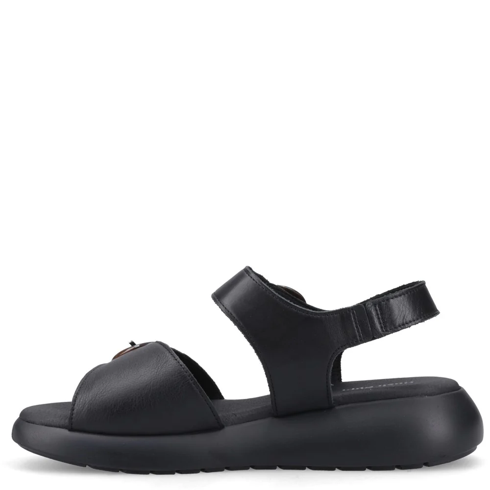 Hush Puppies Alison Buckle Sandal - Image 4