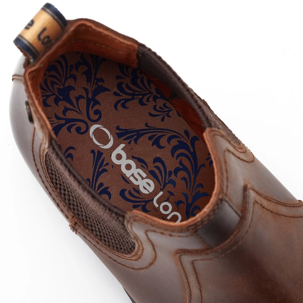 Base London Bateman Pull Up Chelsea Boot - Image 6