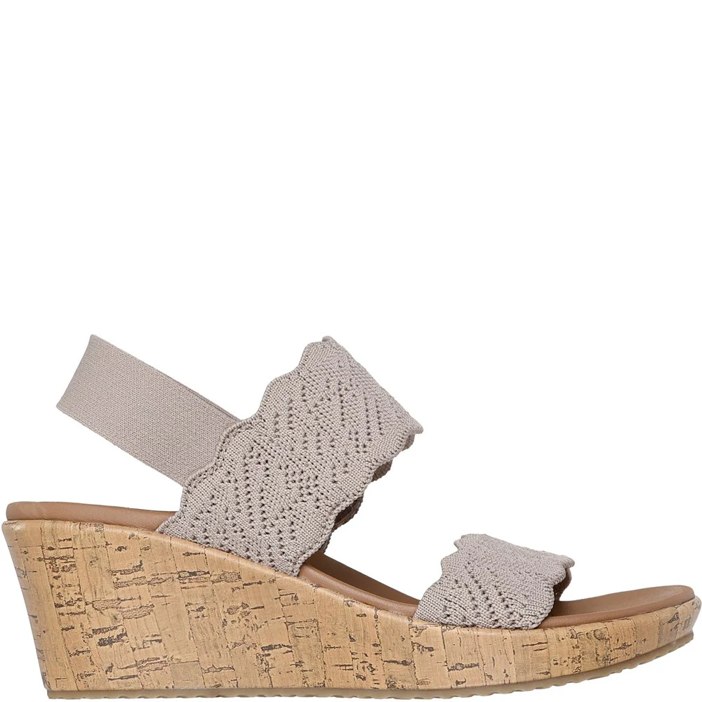 Skechers Beverlee Timeless Touch Sandal - Image 5