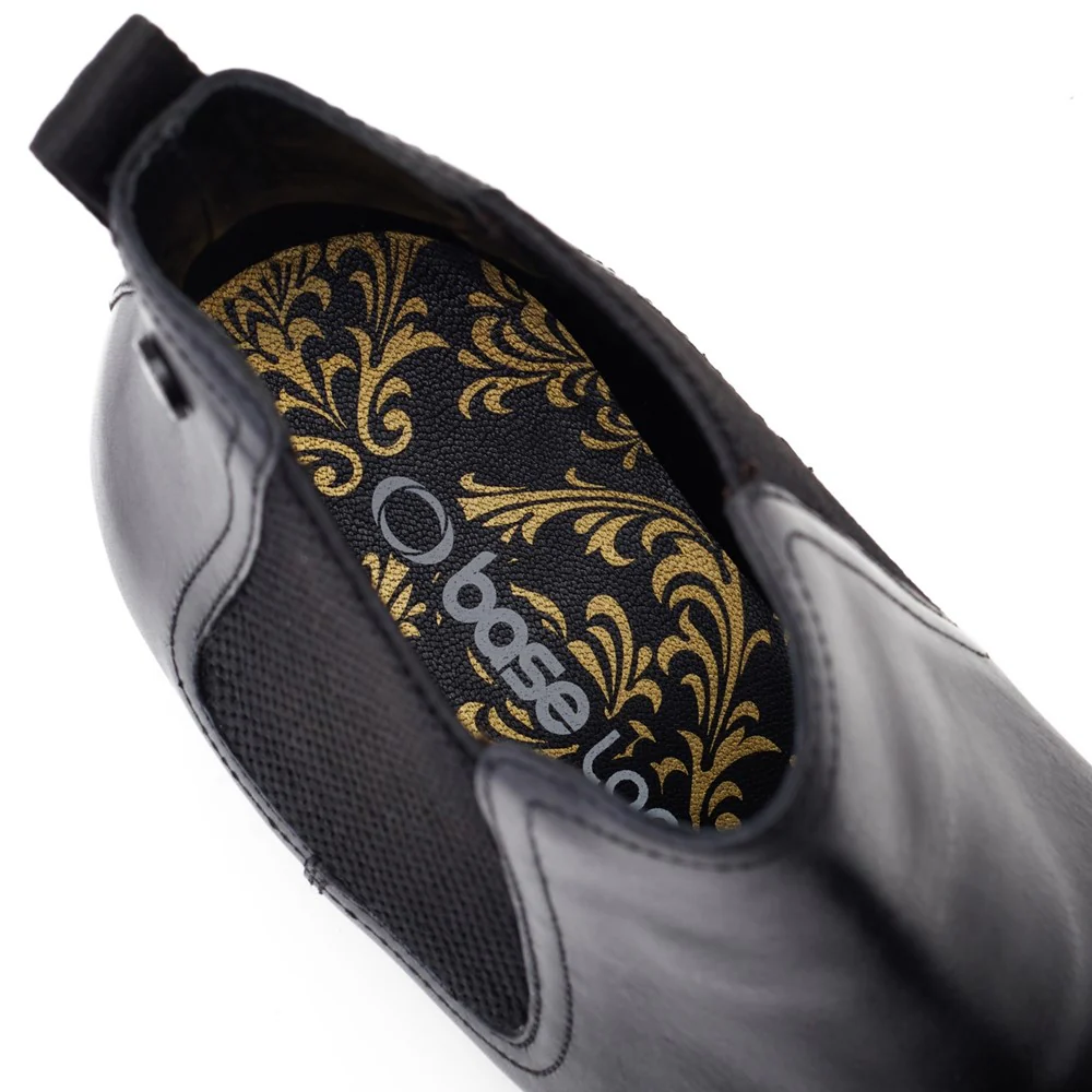 Base London Bradwell Waxy Chelsea Boot - Image 6