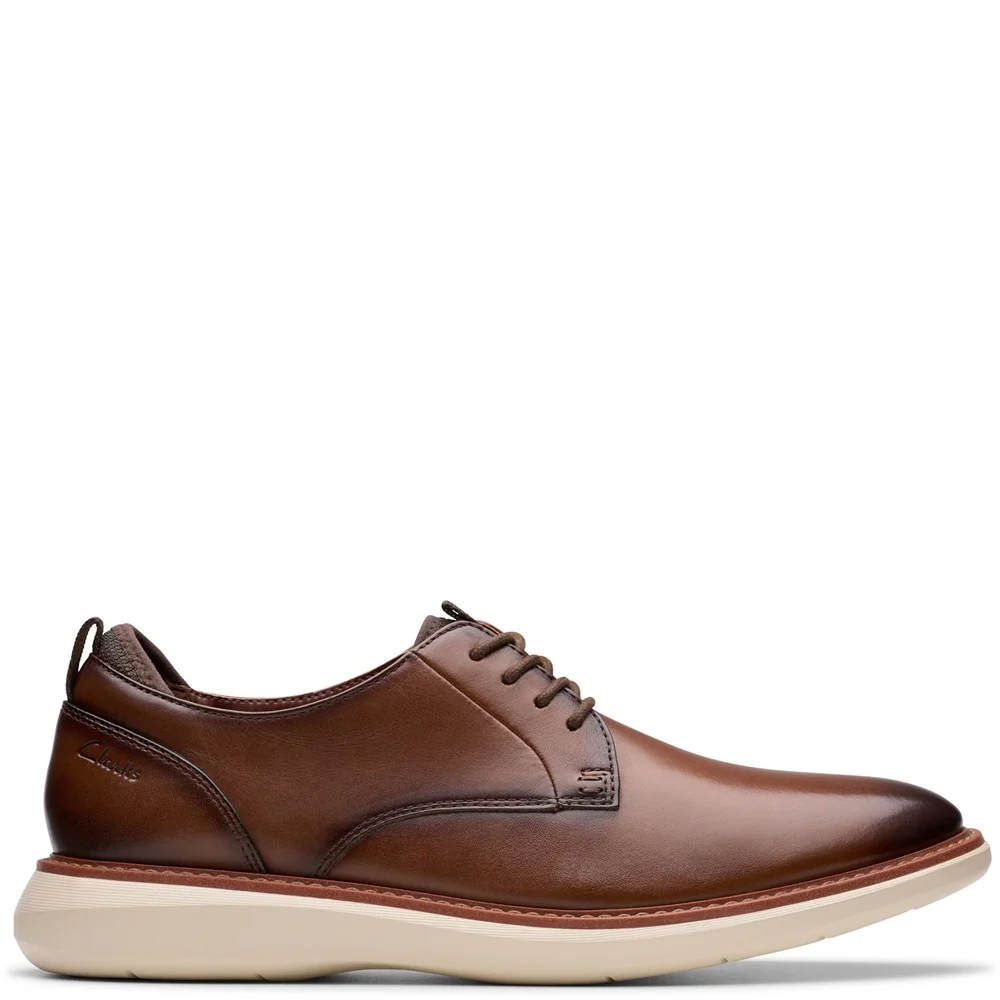 Clarks Brantin Plain Shoes - Image 6