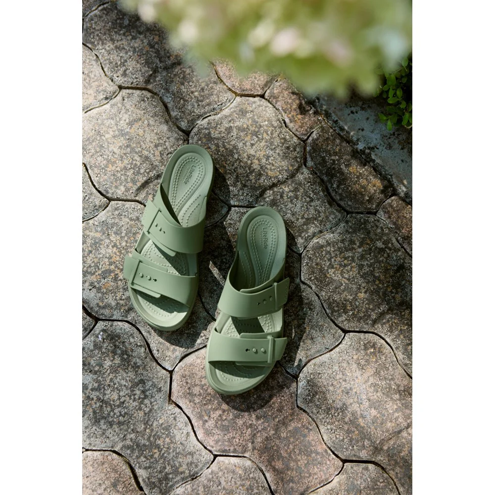 Crocs Brooklyn Buckle Low Sandal - Image 7