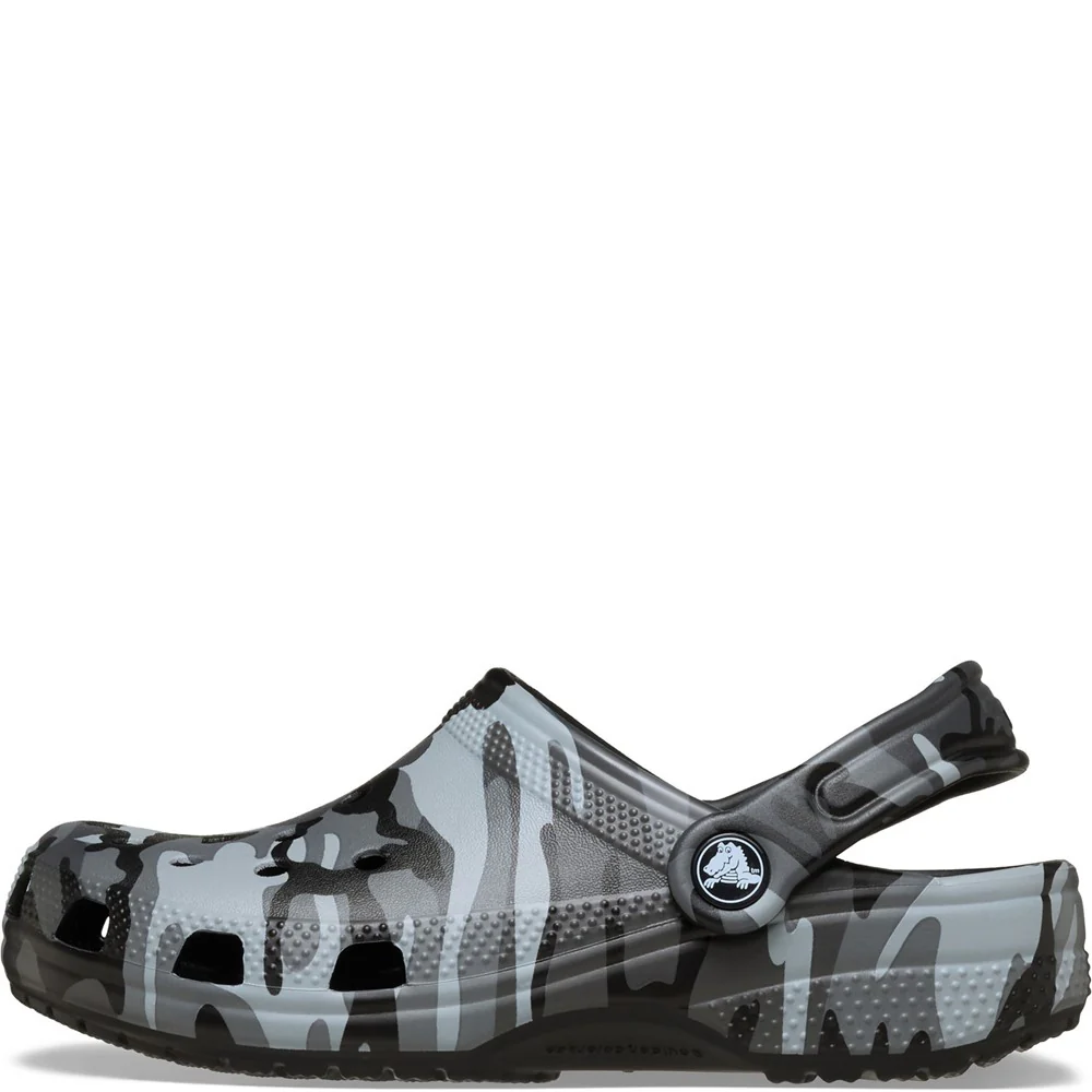 Crocs Kids Classic Camouflage Clogs - Image 5