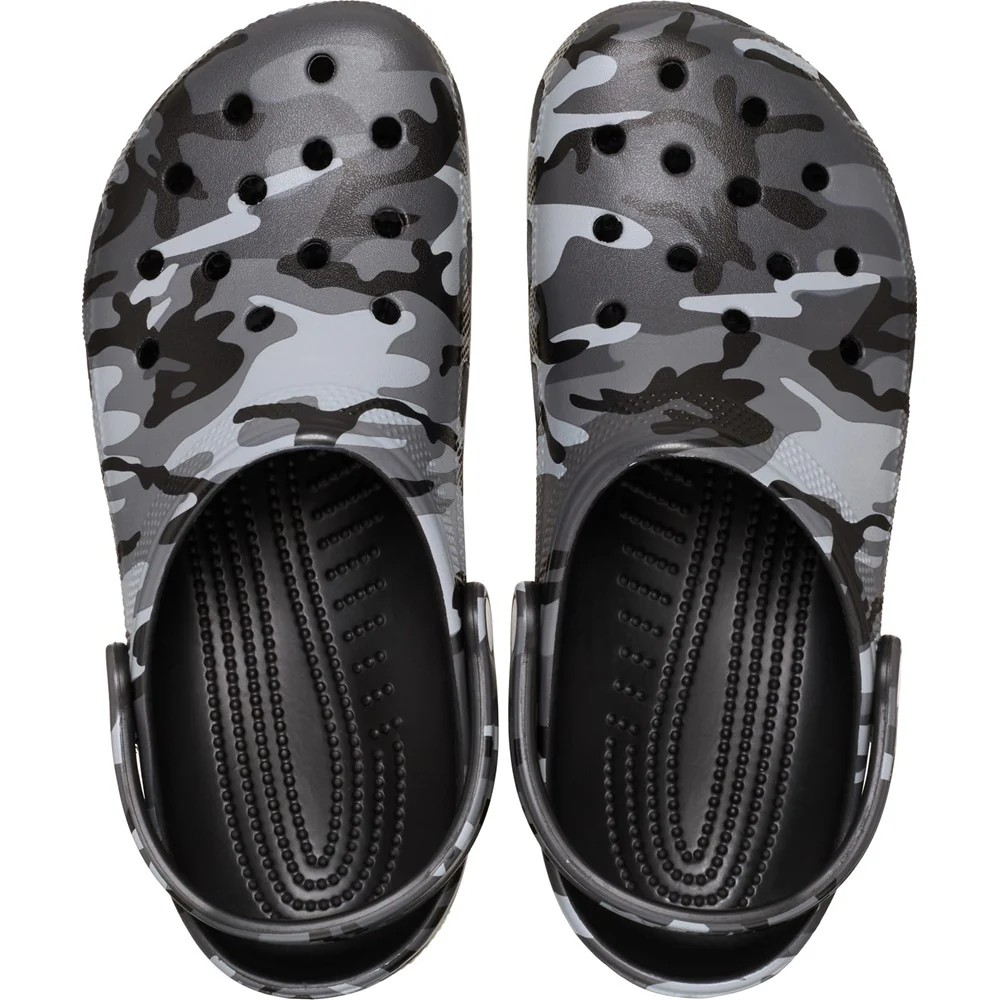 Crocs Unisex Classic Camouflage Clogs - Image 5