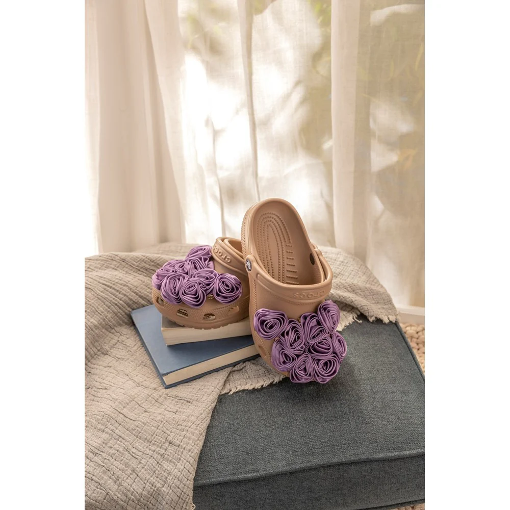 Crocs Unisex Classic Clog - Image 9