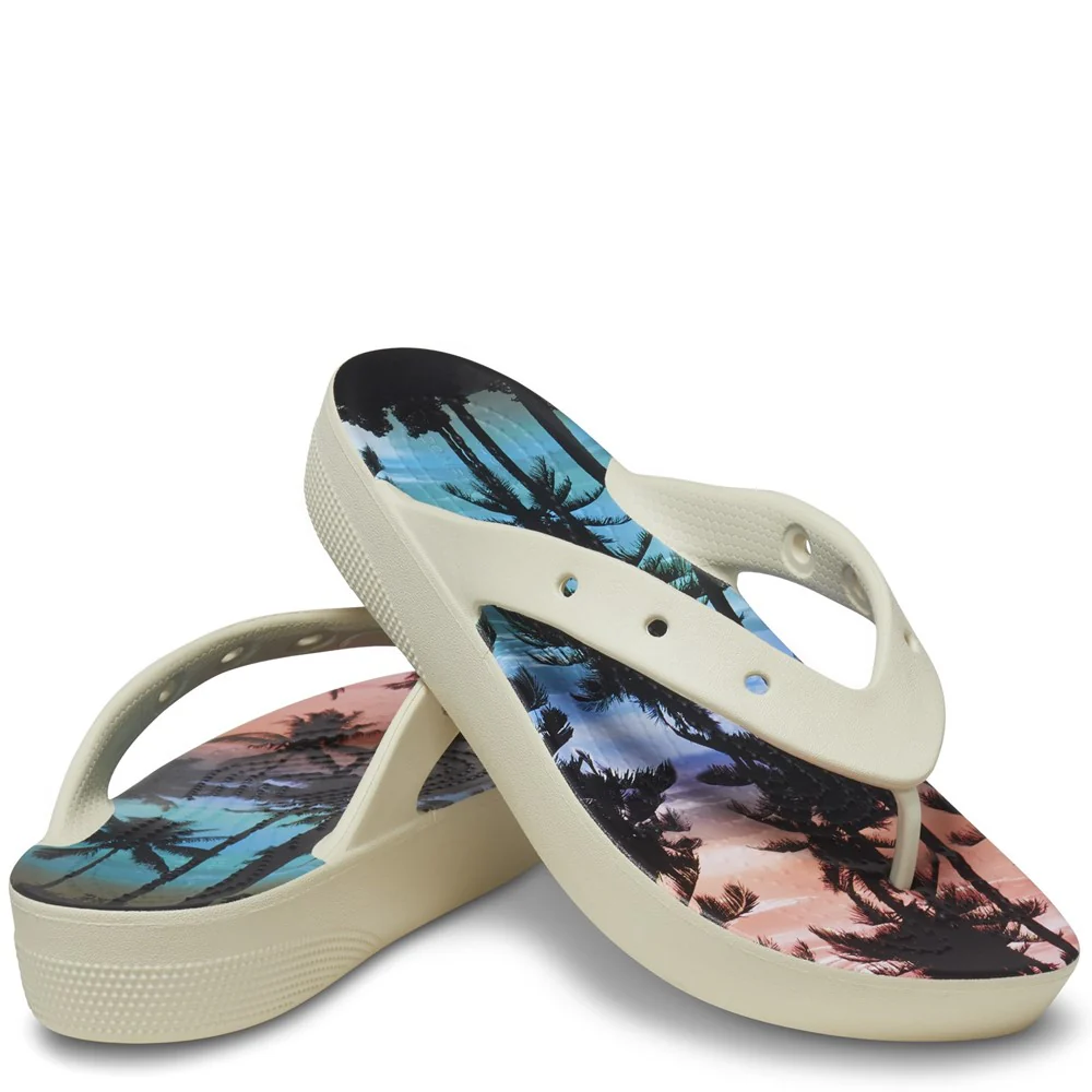 Crocs Unisex Classic Summer Nostalgia Platform Flip Flop - Image 3