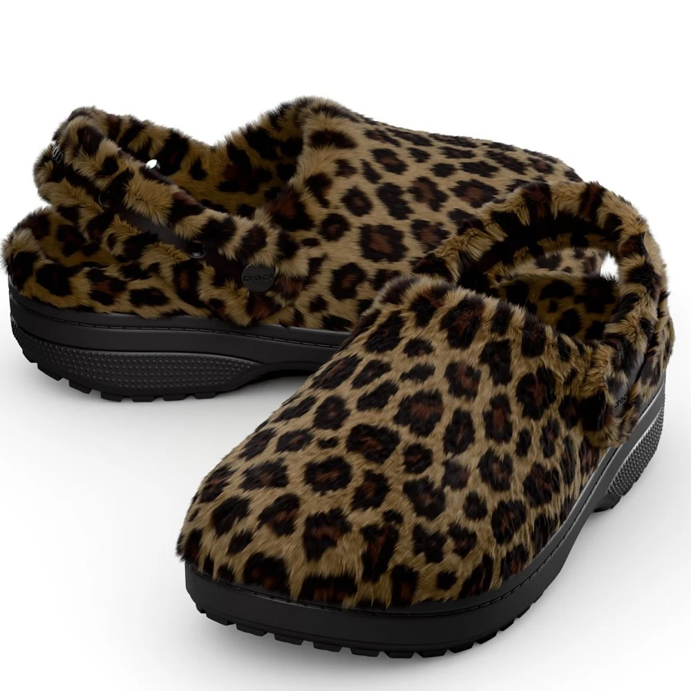 Crocs Unisex Classic Unfurgettable Clog - Image 3