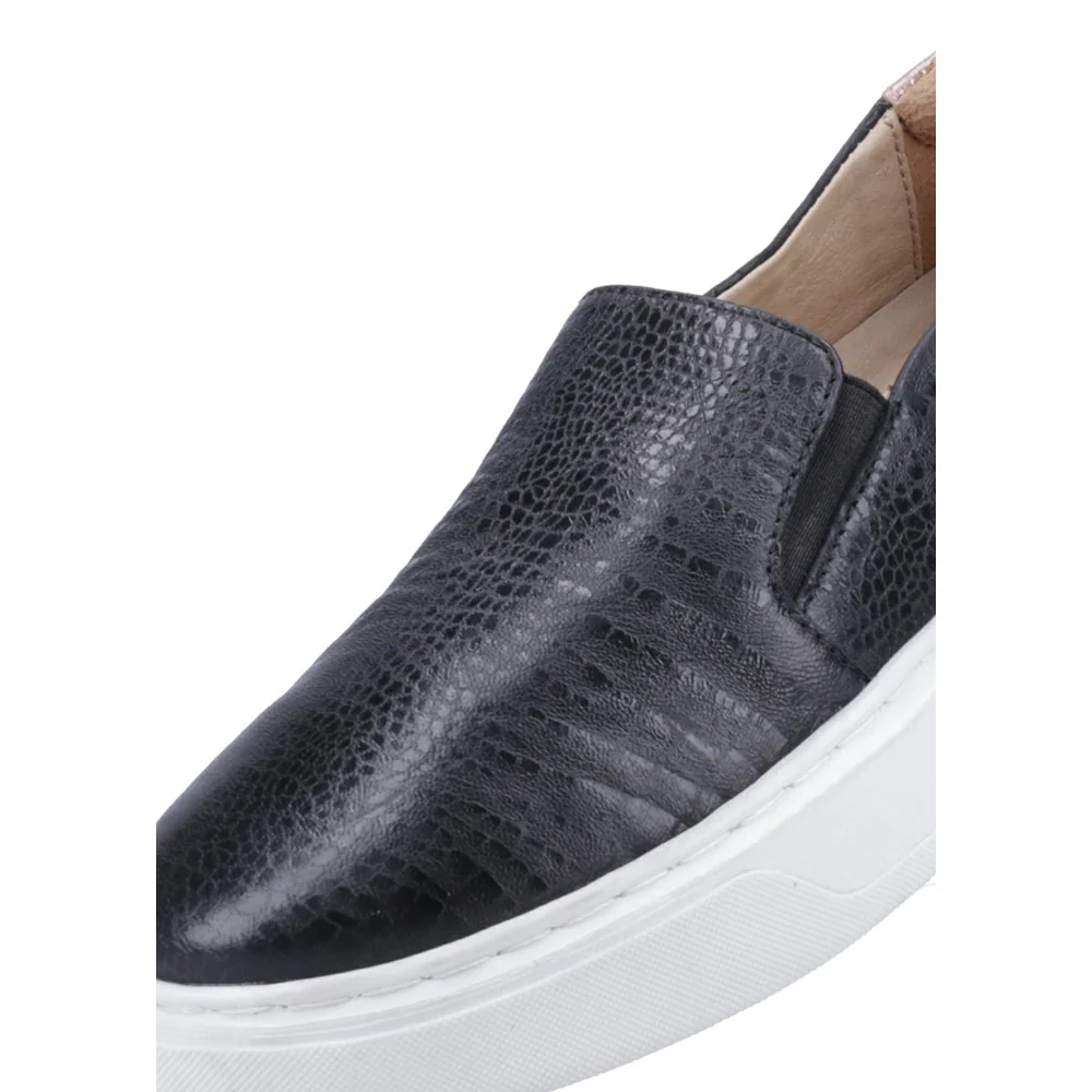 Hush Puppies Corinne Slip On Cupsole - Image 10