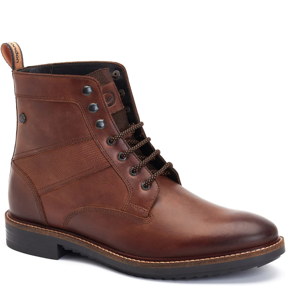 Base London Dickson Pull Up Boots