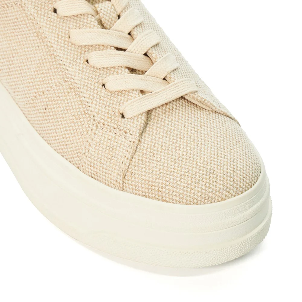Dune Exaggerate Trainer - Image 5