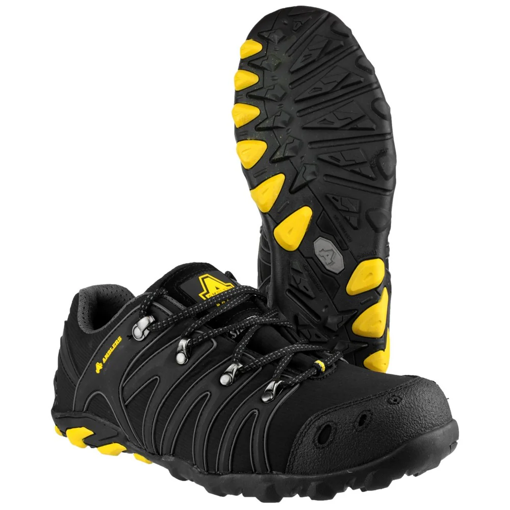 Amblers Safety FS23 Soft Shell Safety Trainer - Image 3