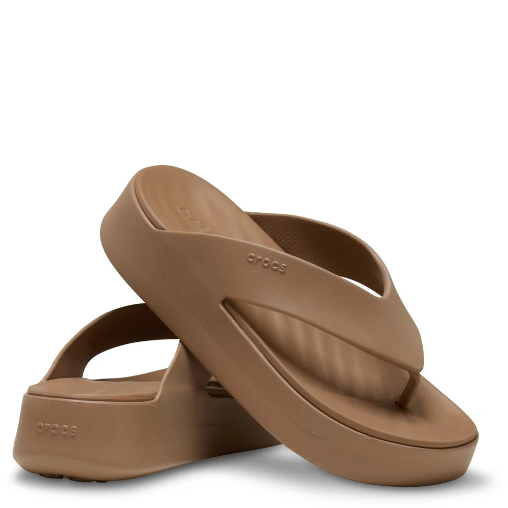 Crocs Getaway Platform Flip - Image 3