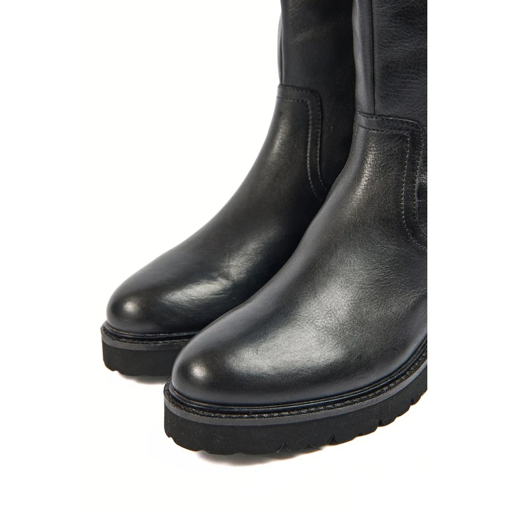 Pod Hannah Boot - Image 5