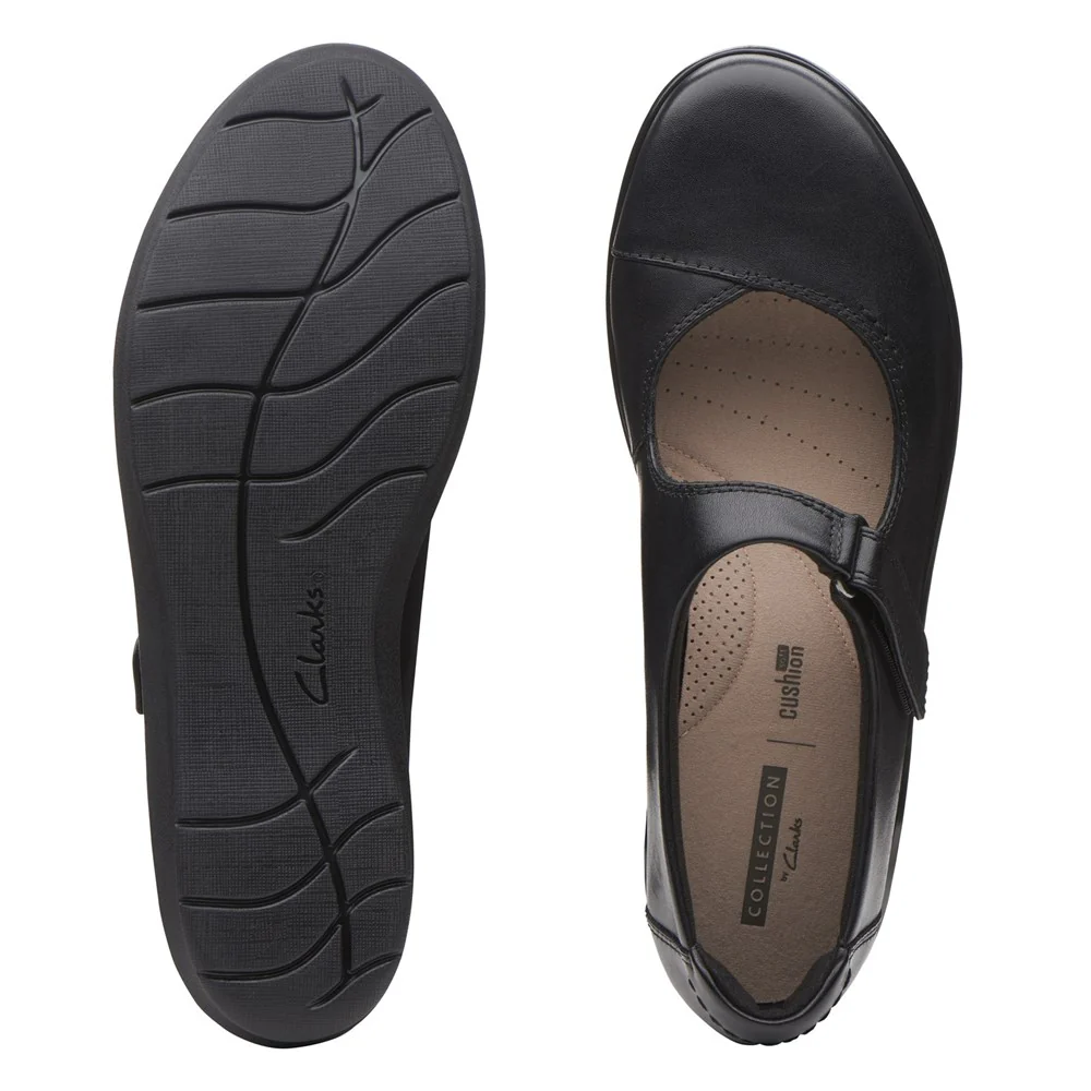 Clarks Hope Henley Riptape Shoes - Image 2