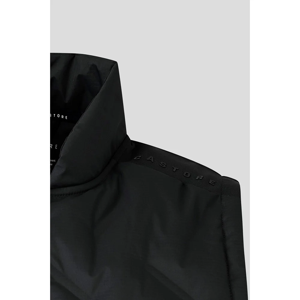 Castore Hybrid Gilet - Image 10