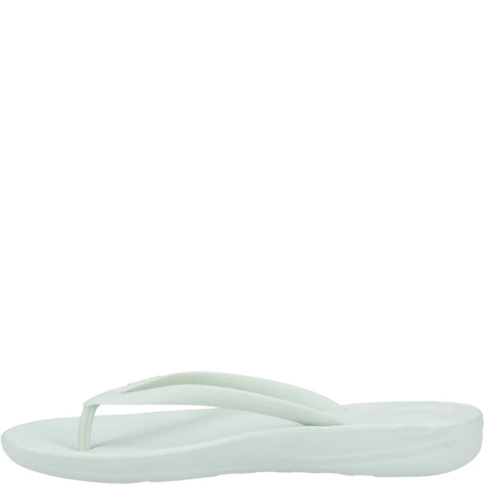 Fitflop iQushion Ergonomic Flip Flops - Image 5