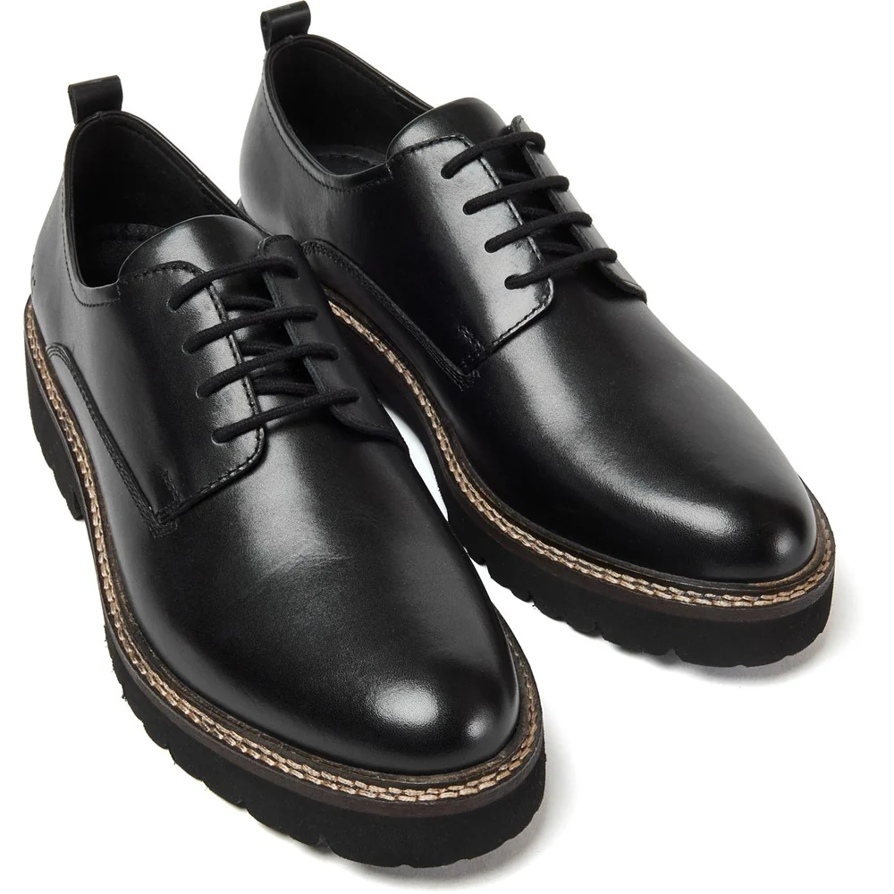 Pod Kris Shoe