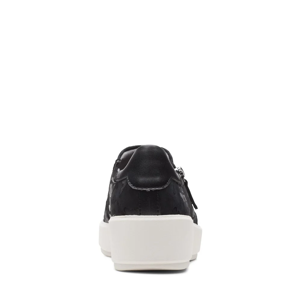 Clarks Layton Step Zip Shoes - Image 6