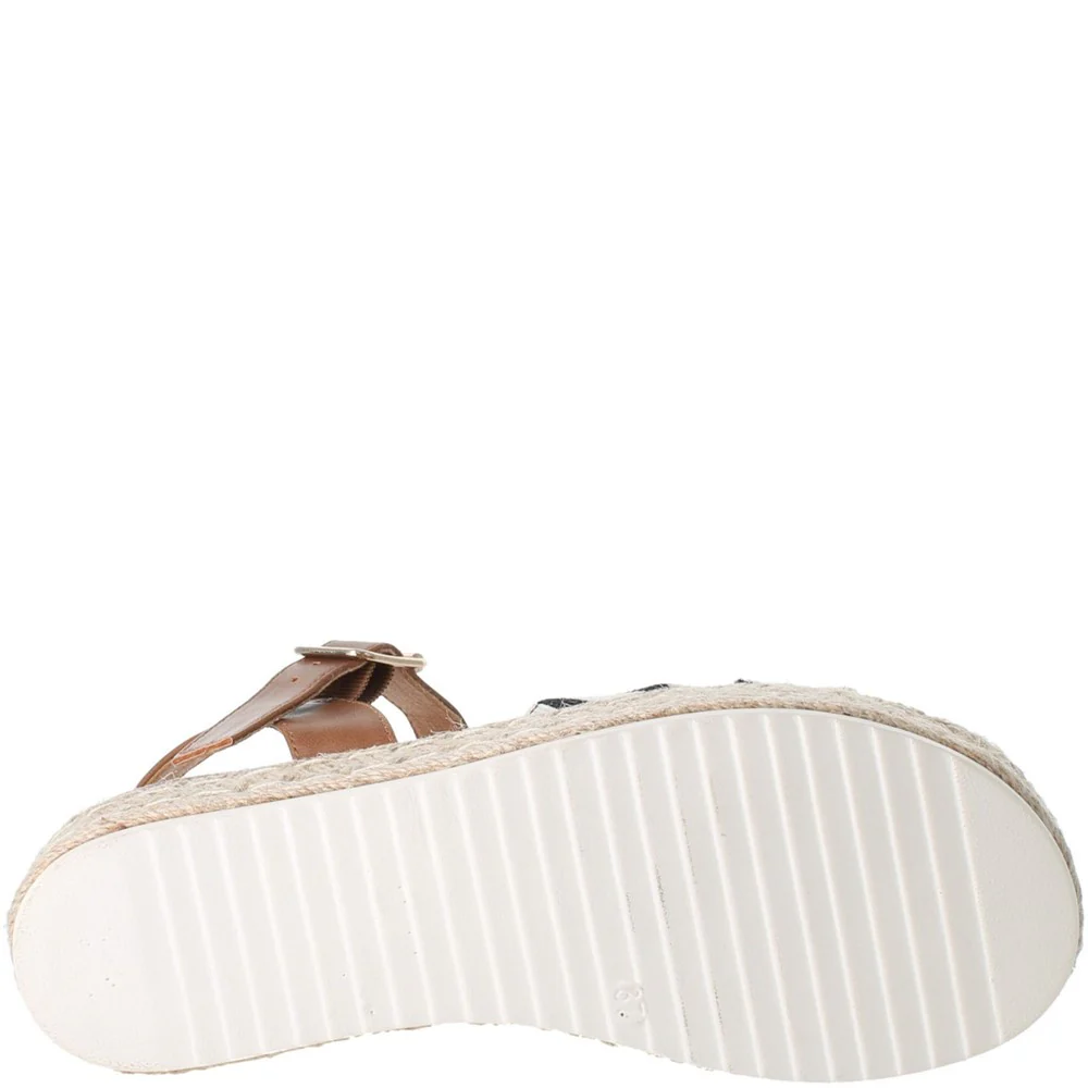 Josef Seibel Madison 01 Sandal - Image 3