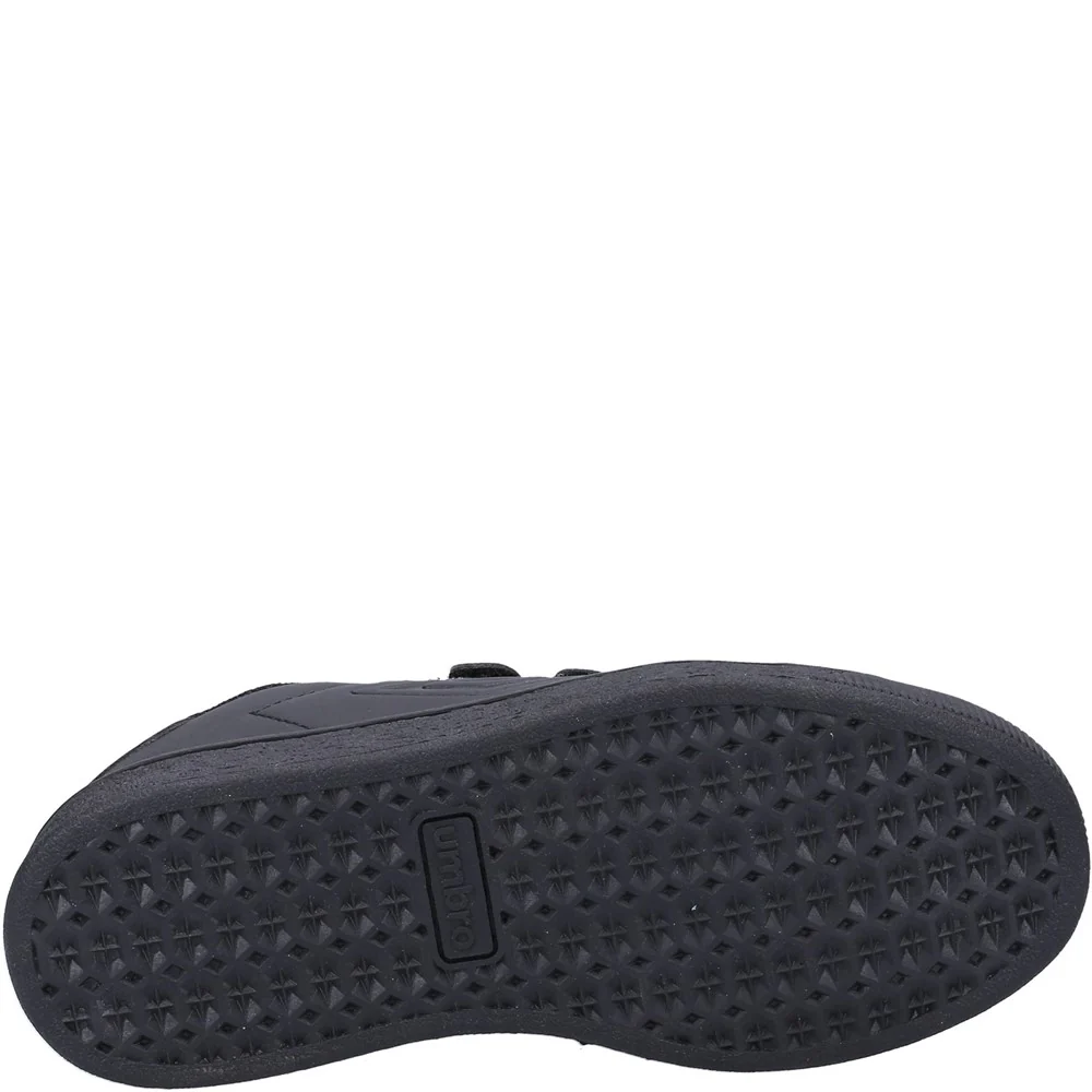 Umbro Medway V Junior Touch Fastening Shoe - Image 3