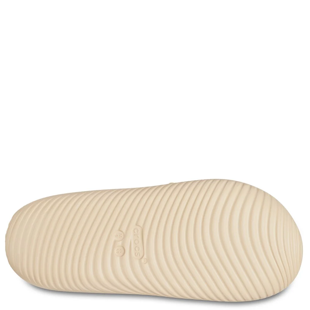 Crocs Unisex Mellow Luxe Slide - Image 4