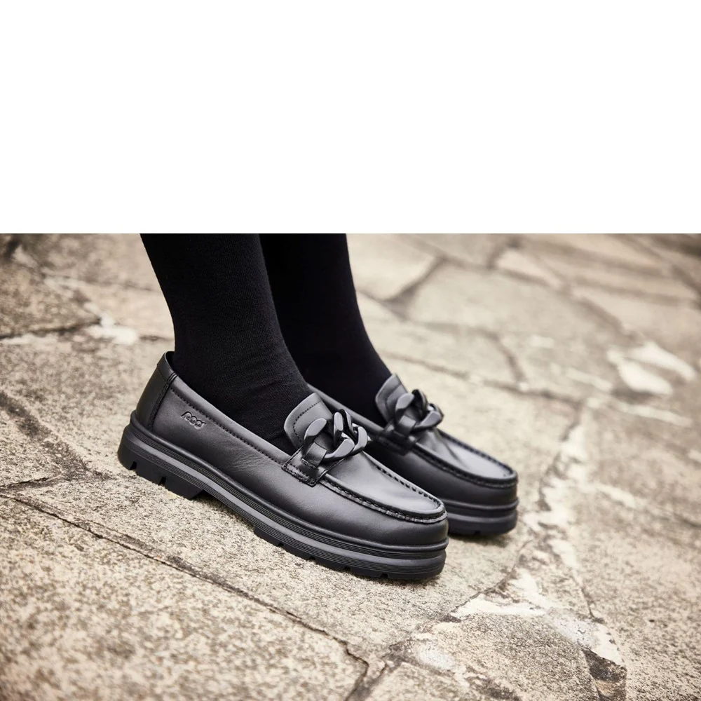 Pod Mina School Shoes - Image 8
