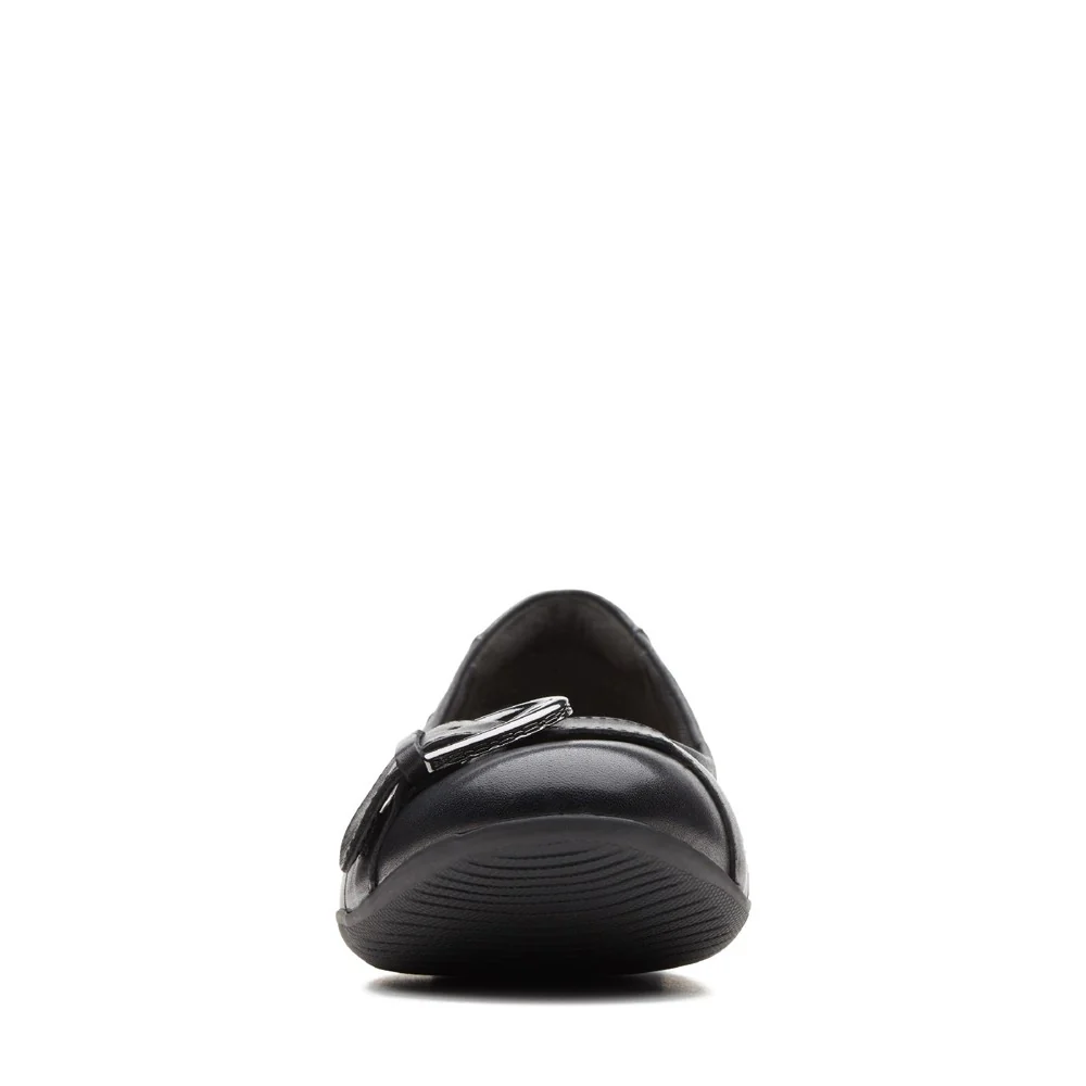 Clarks Neenah Lark Slip On Shoe - Image 2