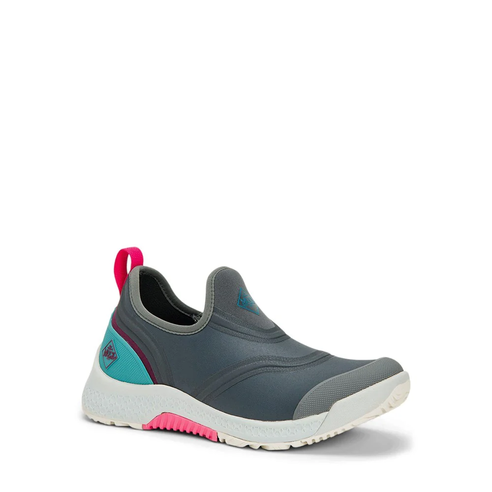 Muck Boots Outscape Low Waterproof Shoe - Image 8