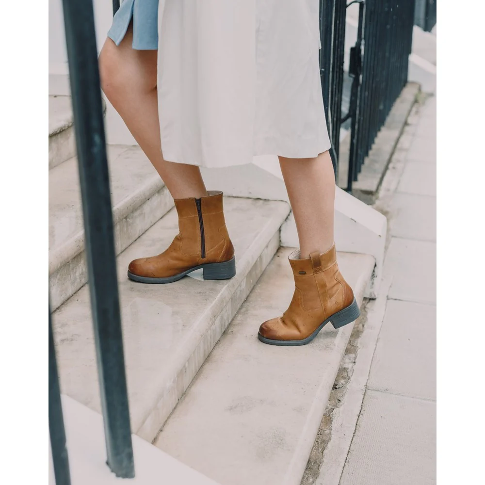 Hush Puppies Saskia Boot - Image 5