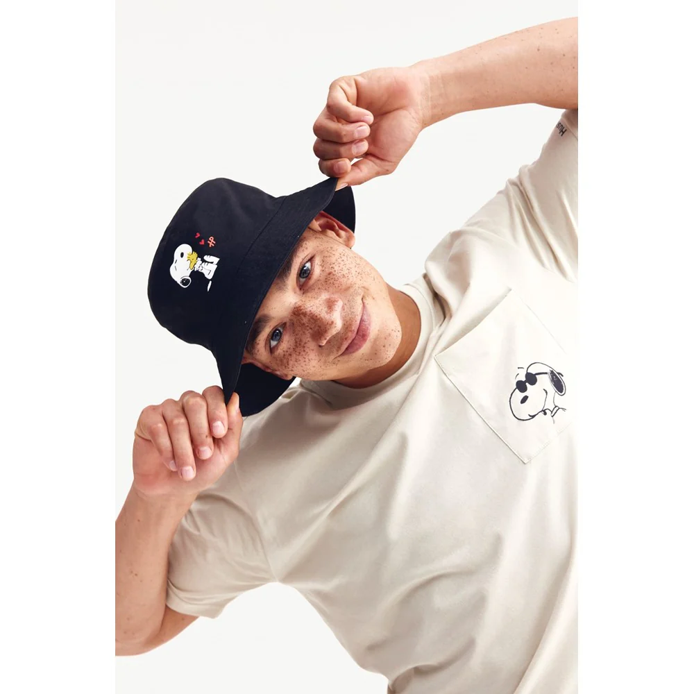 Hush Puppies Snoopy Bucket Hat