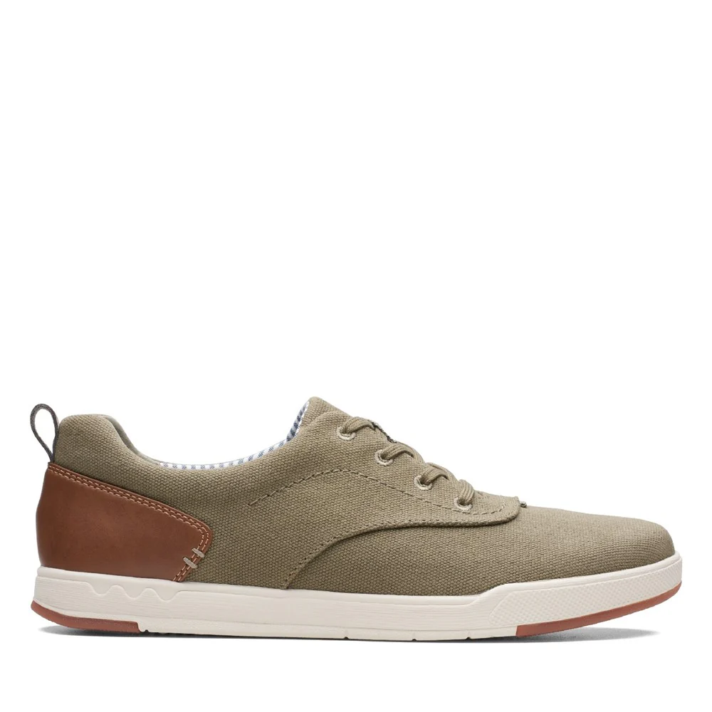 Clarks Step Isle Crew Lace Up Shoe - Image 3