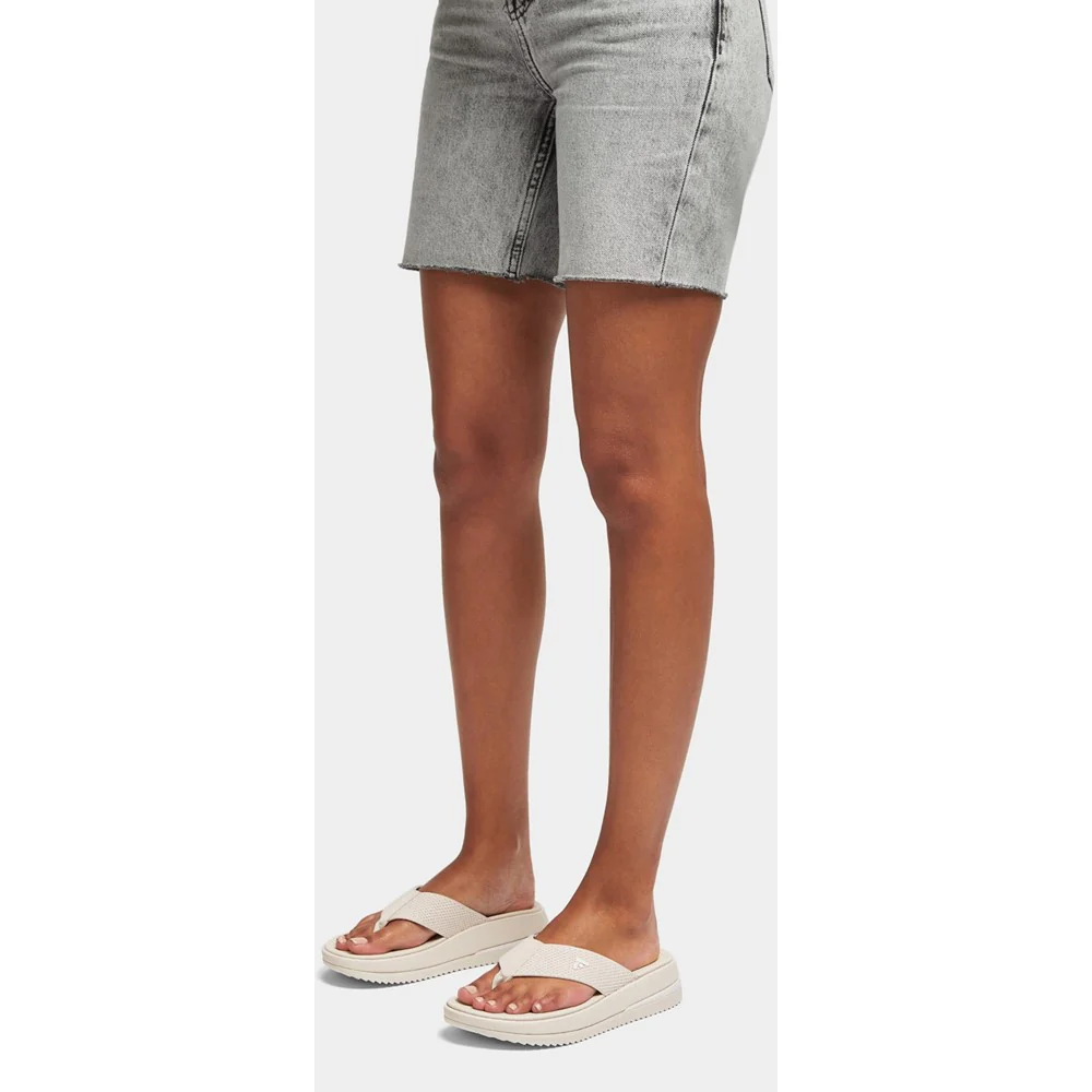 Fitflop Surff Two-tone Toe Post Sandals - Image 8