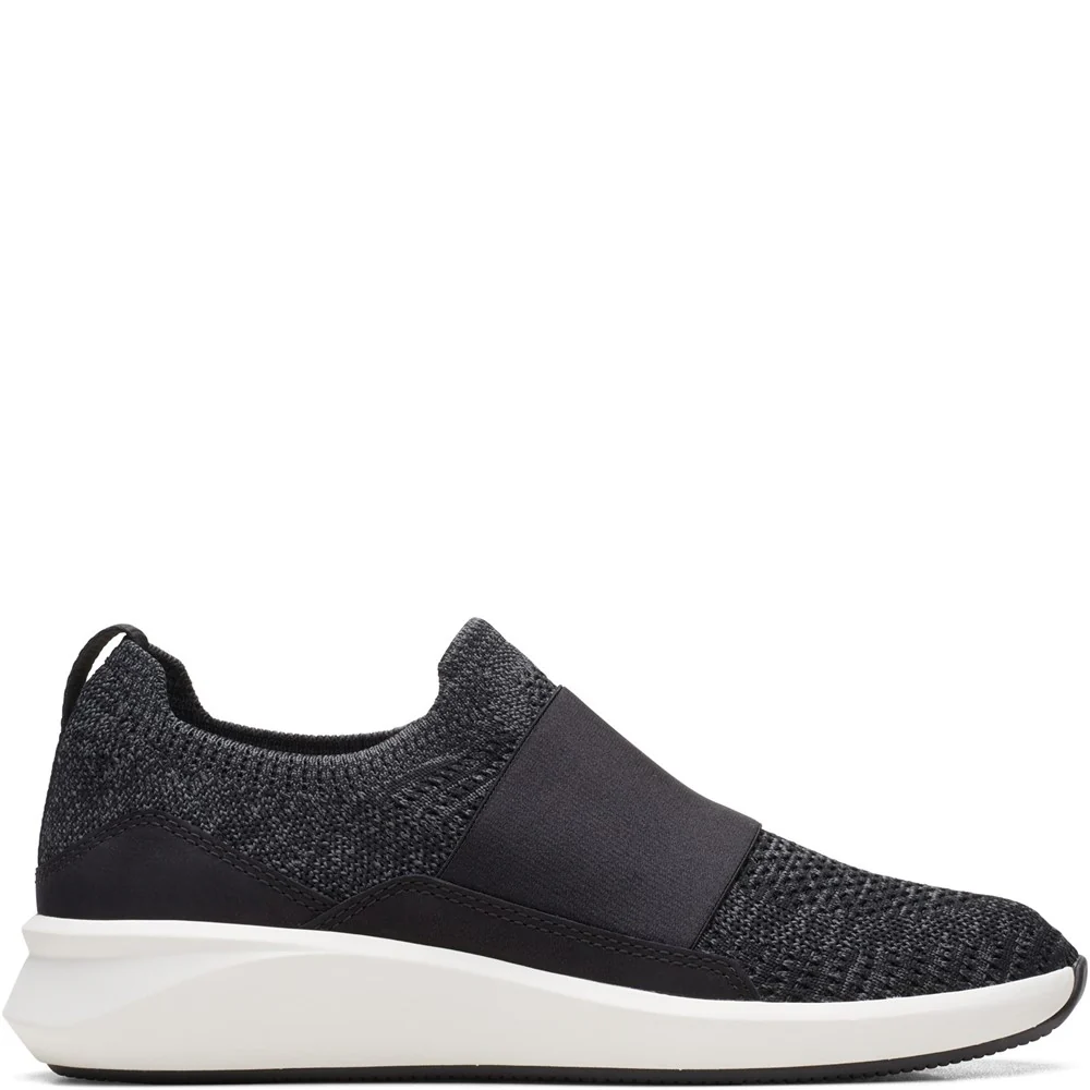 Clarks Un Rio Knit Shoes - Image 5