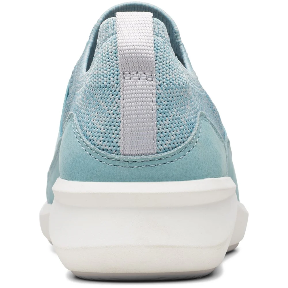 Clarks Un Rio Knit Shoes - Image 2