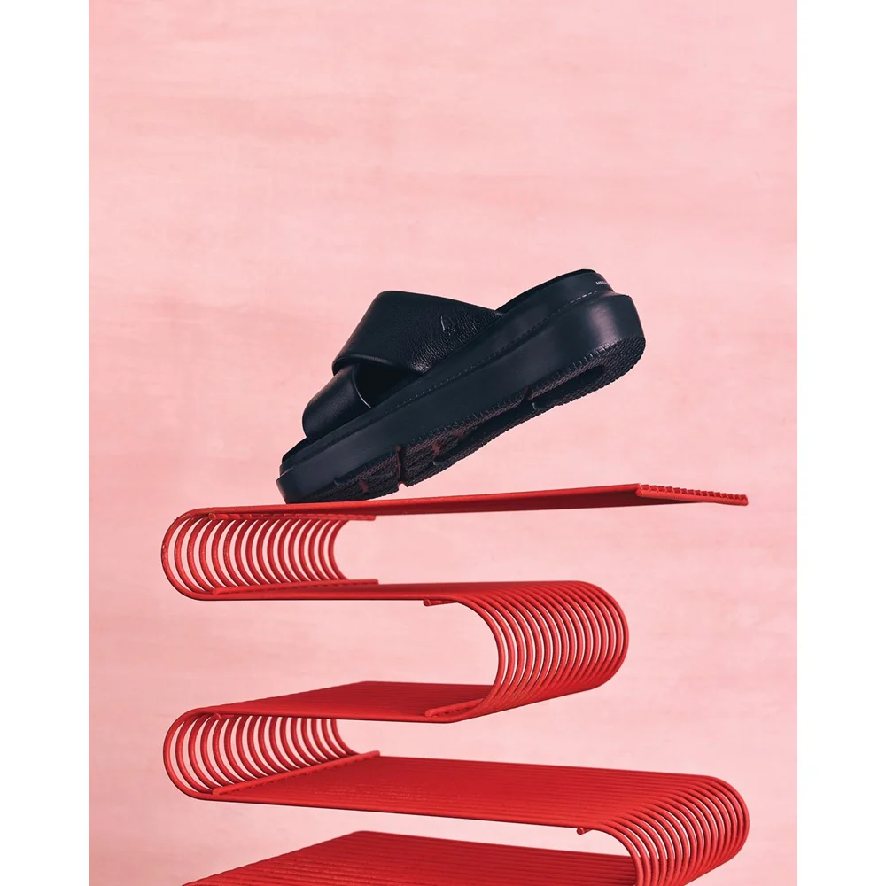 Hush Puppies Uplift Crossover Slides - Image 10